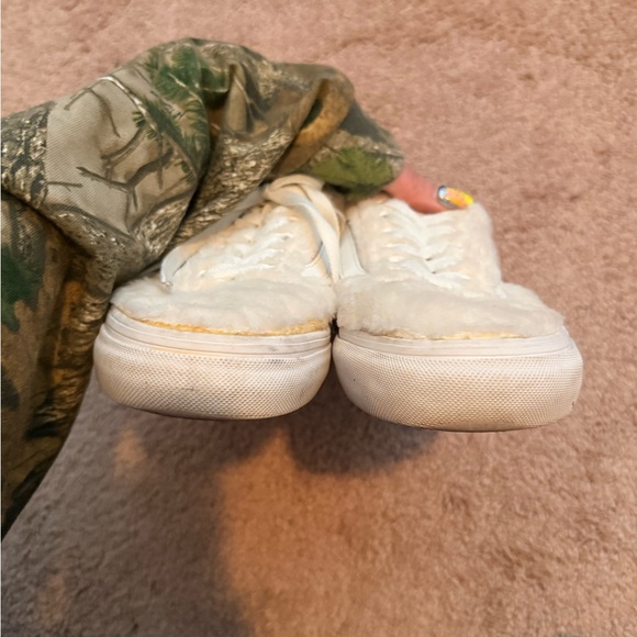 Vans Women's White Fuzzy Sneakers - Picture 5 of 6